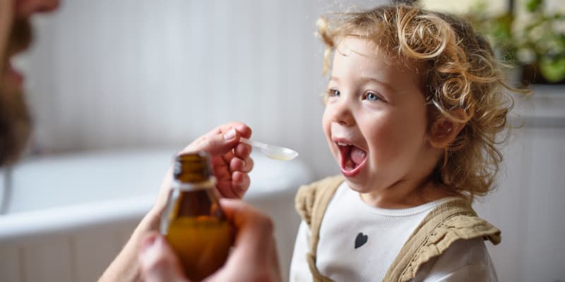 Antibióticos em Bebês: Risco de Asma e Alergia em Estudo